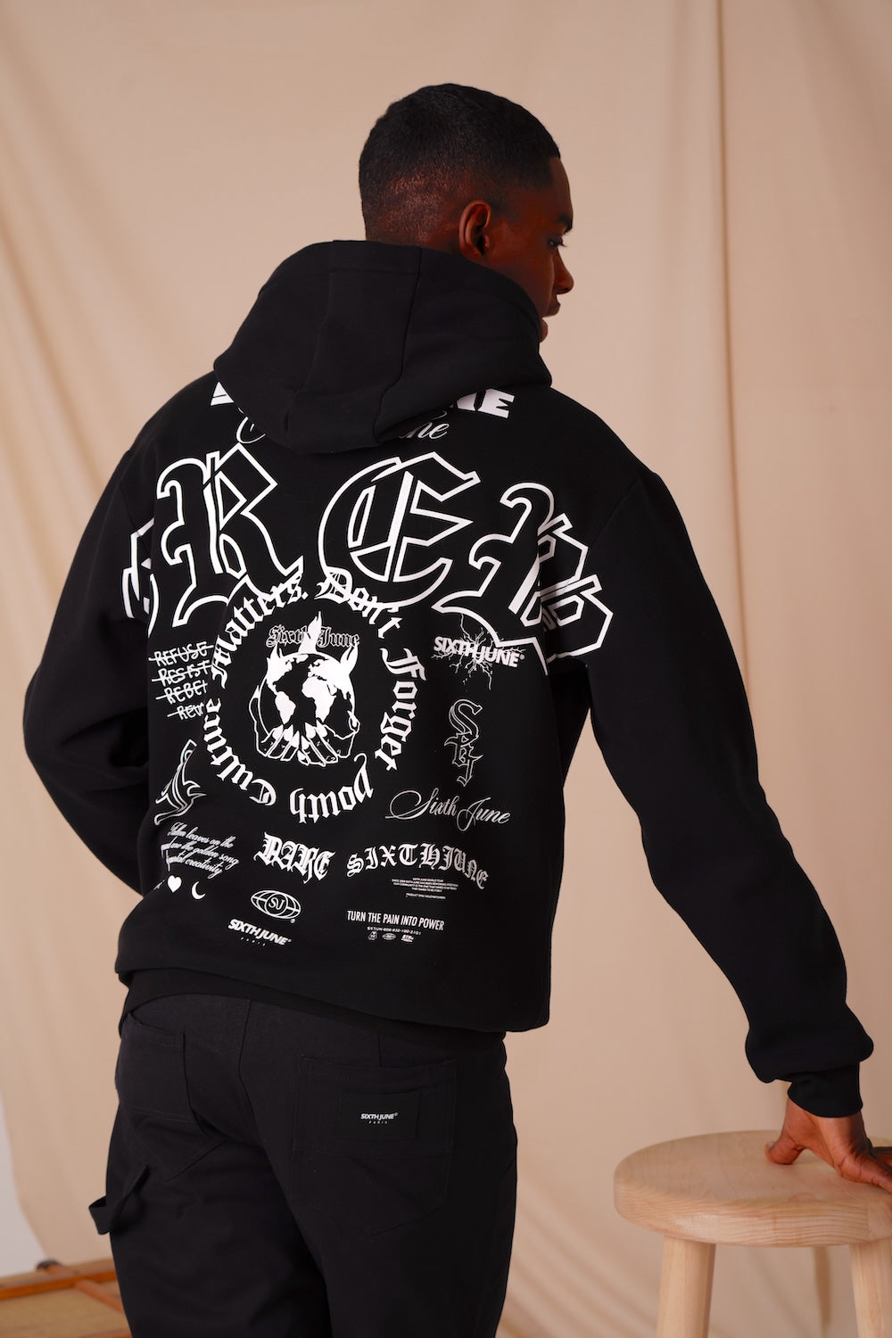 Hoodie CREW Graphic 25595-BLAC