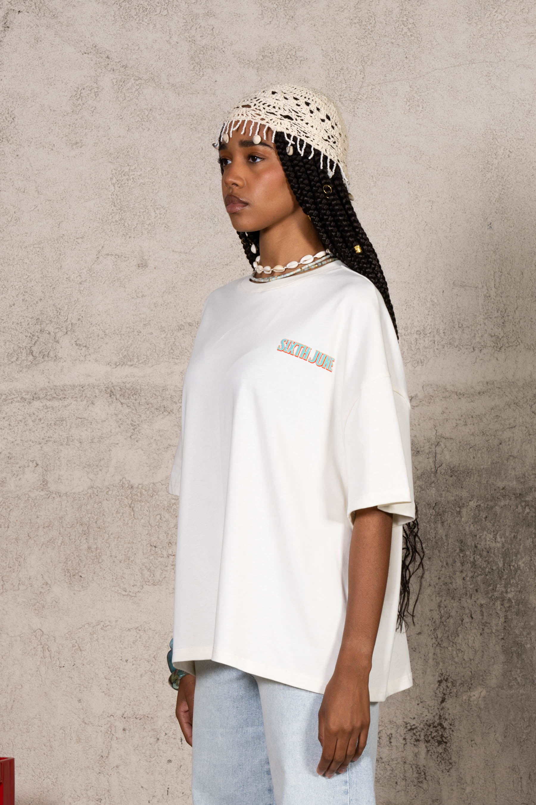 Beach Fruit Seller Tee 34876-OFFW