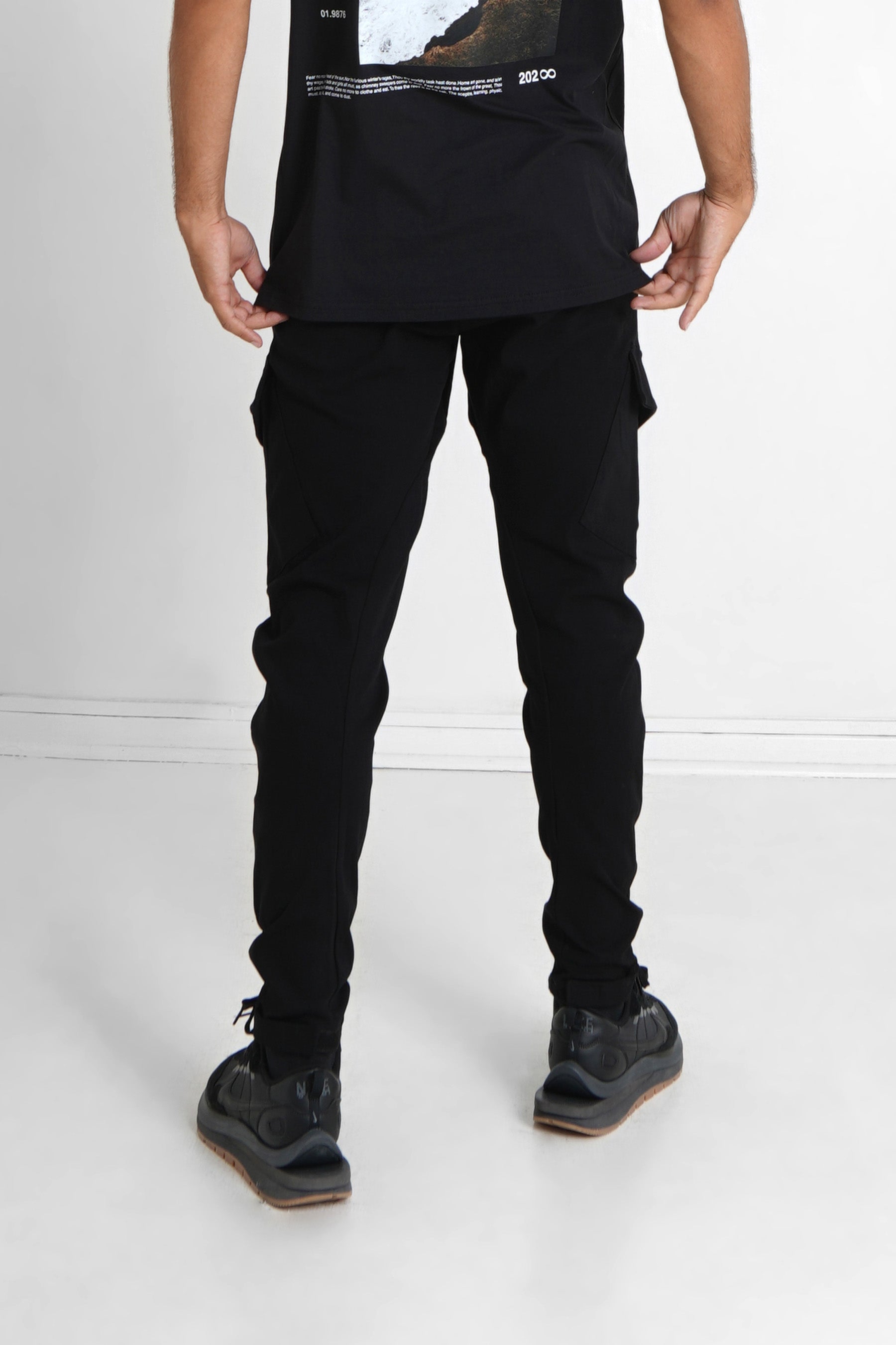 Front pockets cargo Pants 22979-BLAC